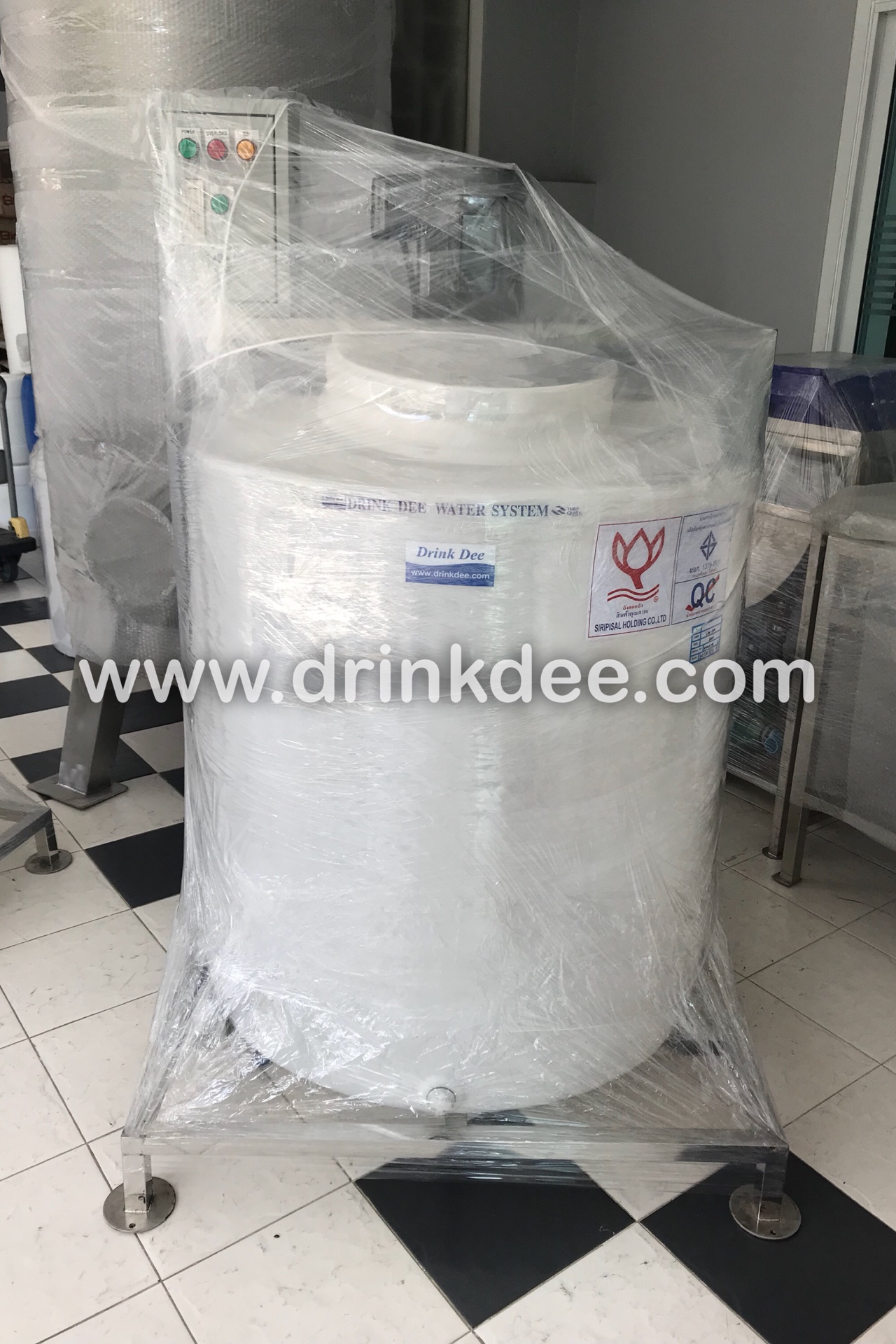 ถัง PE 1,000 ลิตร ผสมเคมี (โครงสแตนเลส)