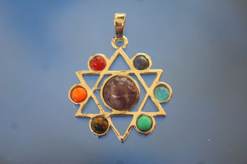 ดาวหกแฉกประดับหินสี 7 จักระ ( Star of David 7 Chakra )