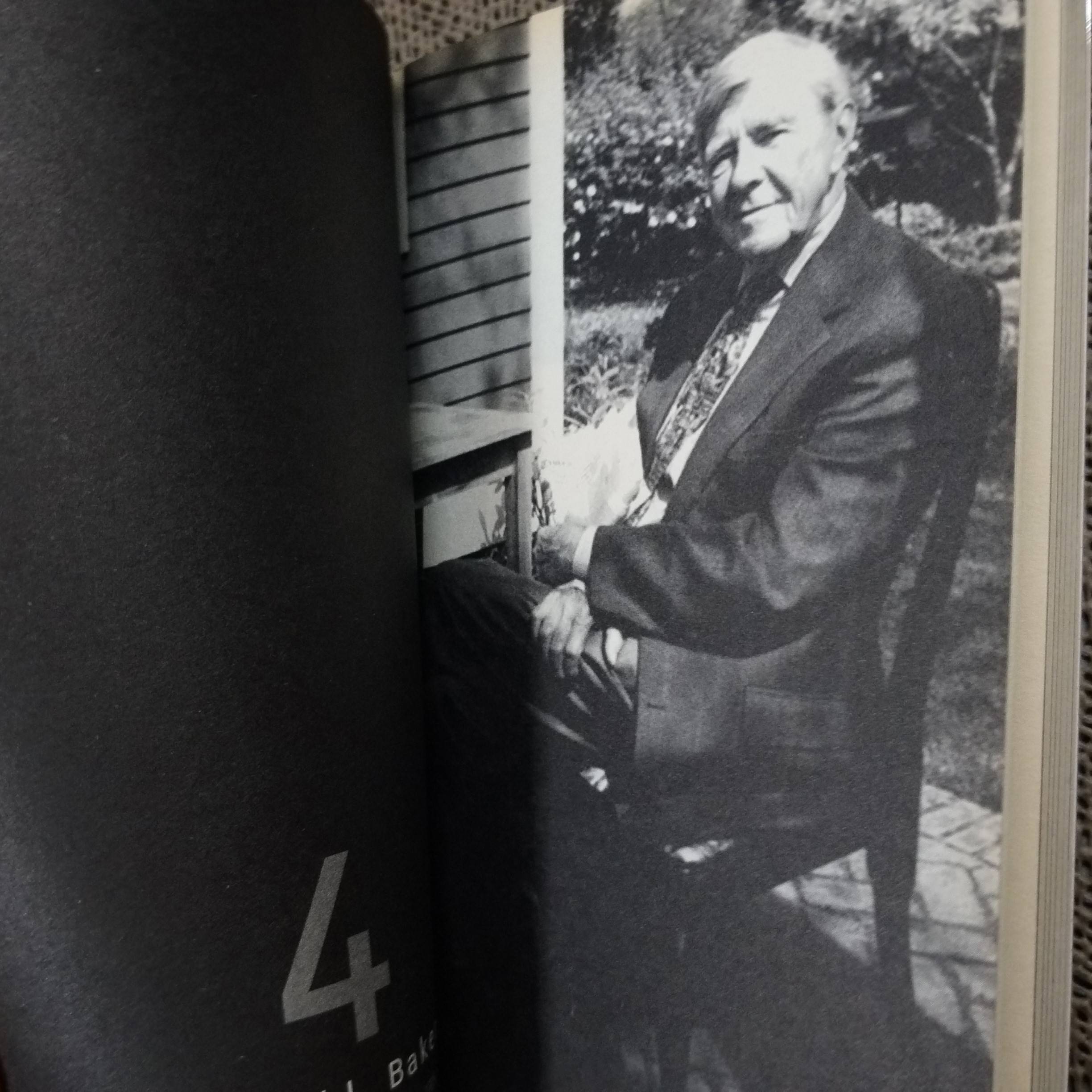 วิชาสุดท้าย ที่มหาวิทยาลัยไม่ได้สอน โดย สฤณี อาชวานันทกุล