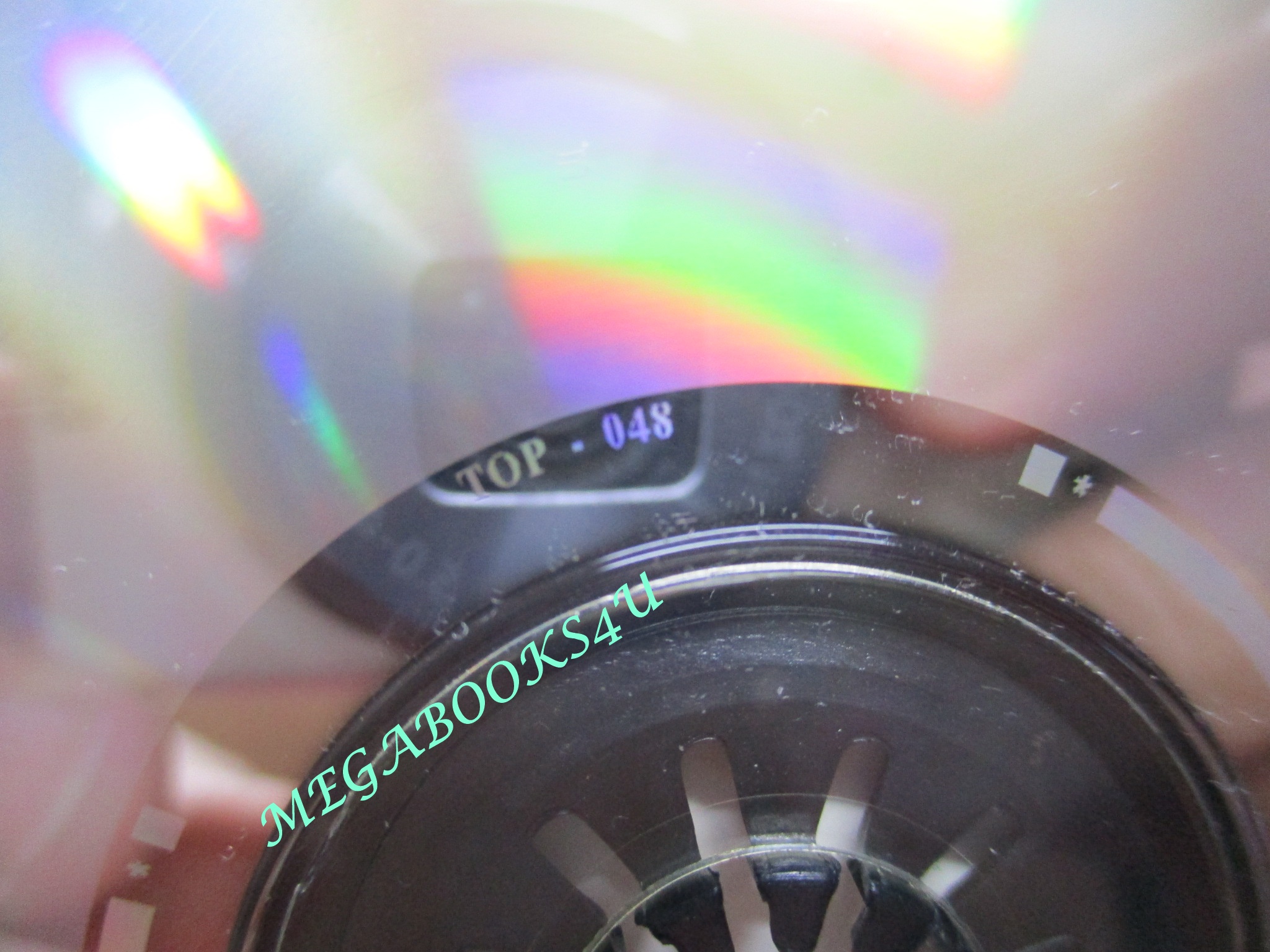 ซีดีเพลงไทยลูกทุ่ง ศิรินทรา นิยากร ลูกทุ่งพันล้าน ///ปกดี แผ่นมีรอยบ้าง