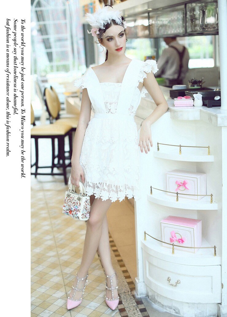 ***หมดค่ะ***เดรส ดีเทลผ้าลูกไม้ portrait เนื้อหนาเกรดพรีเมี่ยม แขนเต่อตัดแถบ ตัดต่อซับในทรงสวยไสตล์หวานซ่อนเปรี้ยว งานตัดเย็บเรียบร้อย สวยเหมือนแบบ100%