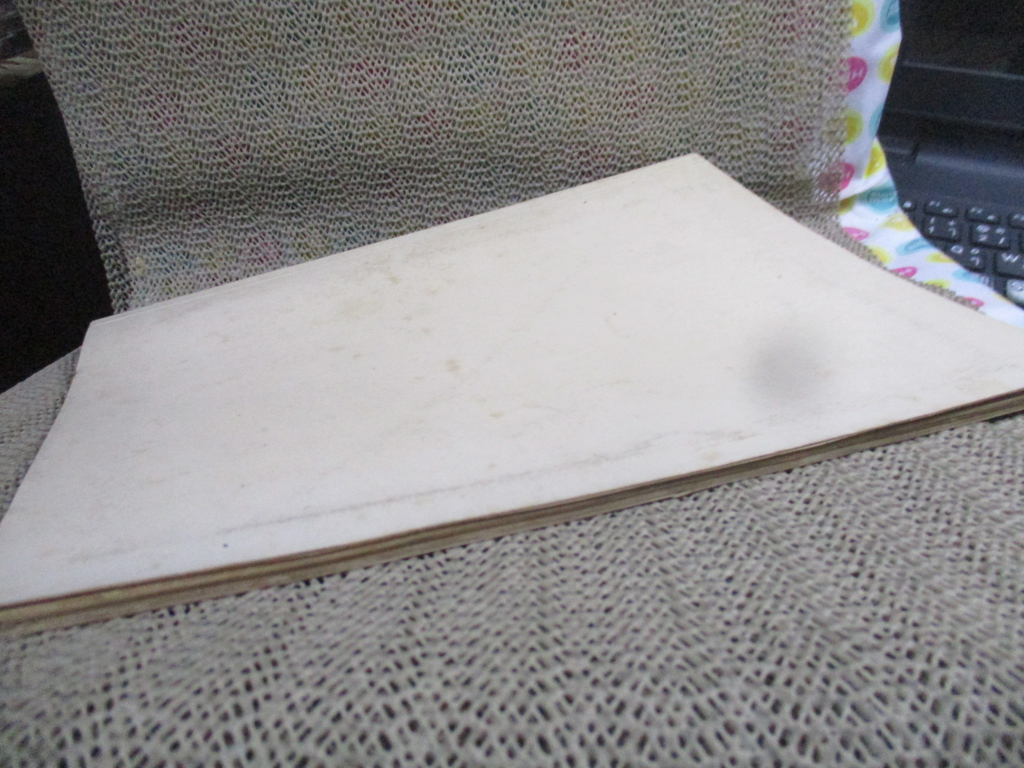 หนังสือ วัฒนธรรมบ้านเชียงสมัยก่อนประวัติศาสตร์ / นายชิน อยู่ดี ผู้เชี่ยวชาญด้านโบราณคดี / กรมศิลปากรจัดพิมพ์ ในงานเสด็จพระราชดำเนินทรงเปิด พิพิธภัณฑ์สถานแห่งชาติ ขอนแก่น วันที่20ธันวาคม พ.ศ.2515