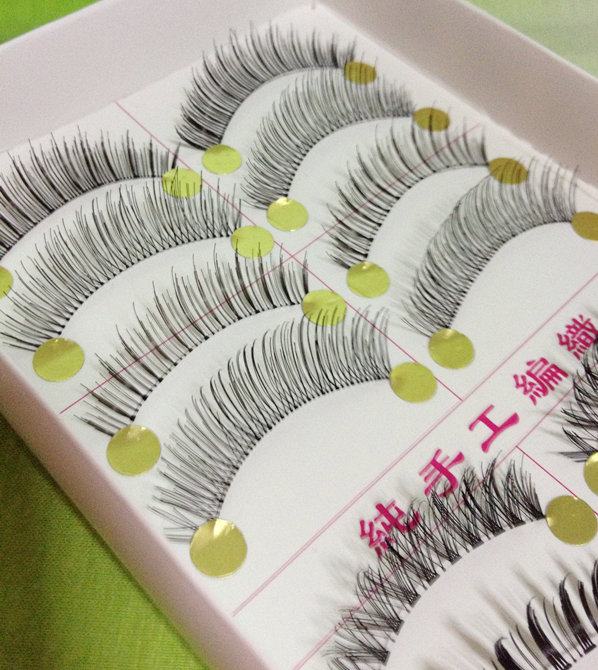 MIX-9# ขนตามิก (ขายปลีก) มี 10 คู่ 10 รุ่น (มีเปลี่ยนเเบบบางคู่บ้าง)