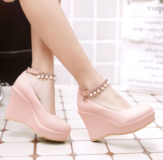 รองเท้าส้นเตารีดสายรัดข้อแต่งมุขน่ารักๆสีดำ/ขาว/ชมพู/เบจ ไซต์ 34-39