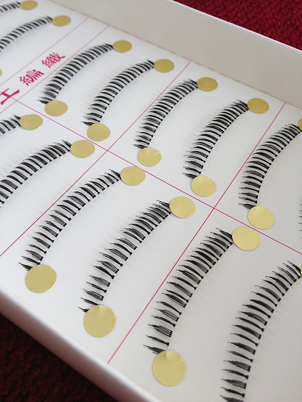 MC-28 ขนตาล่างเอ็นใส (ราคาส่ง) ขั้นต่ำ 15 เเพ็ค คละเเบบได้