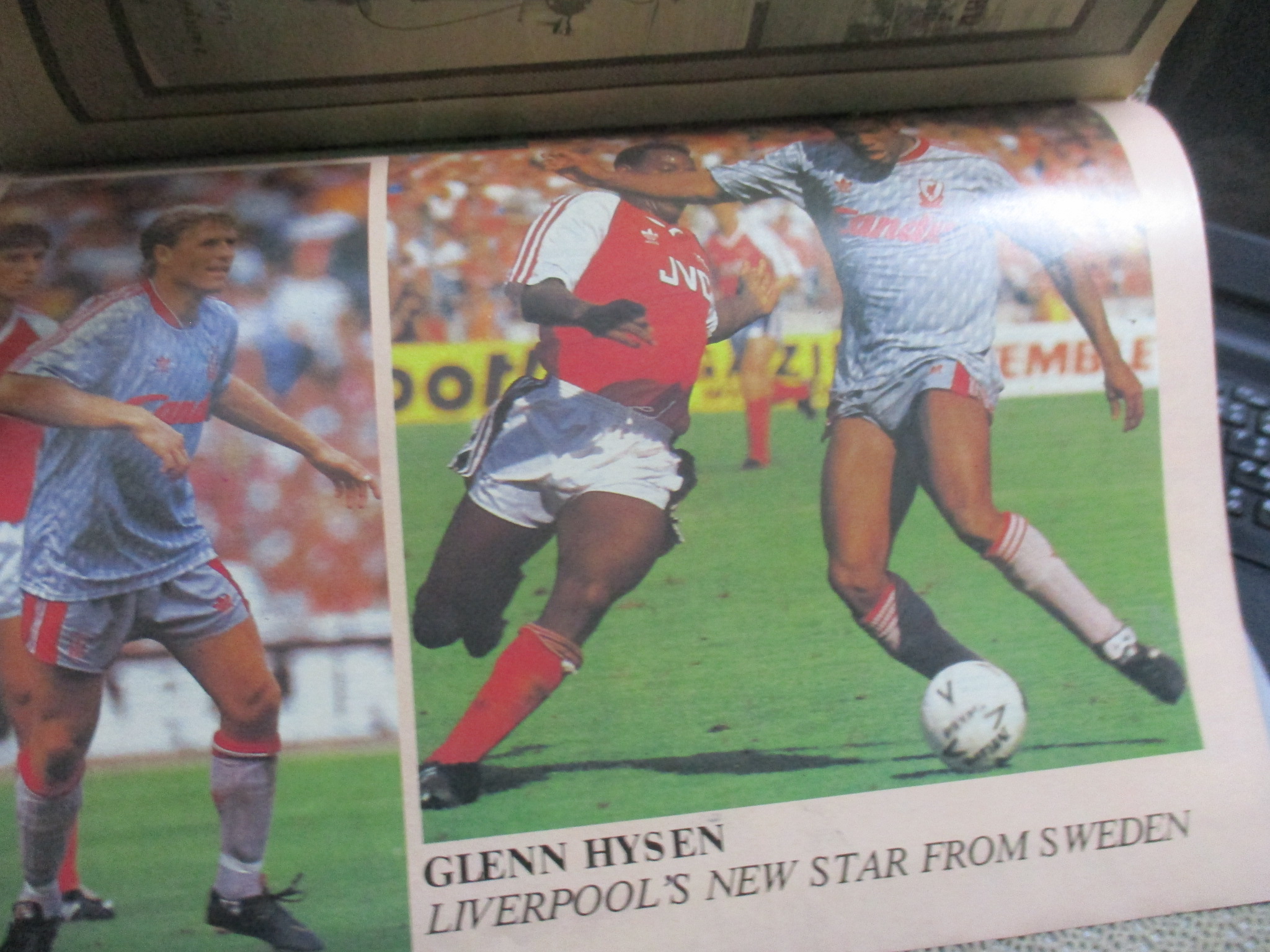 เวิร์ลด์ซอคเกอร์ ฉบับที่0038 ปี2532 ปก โม จอห์นสตัน / ภาพสี เอียน รัช จอห์น บานส์