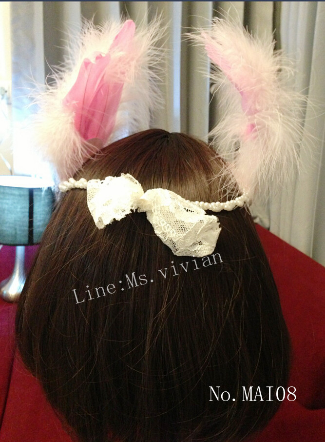 MAI08 มงกุฎขนฟู (งาน handmade)**สินค้ามีจำกัดในเเต่ละล๊อต**