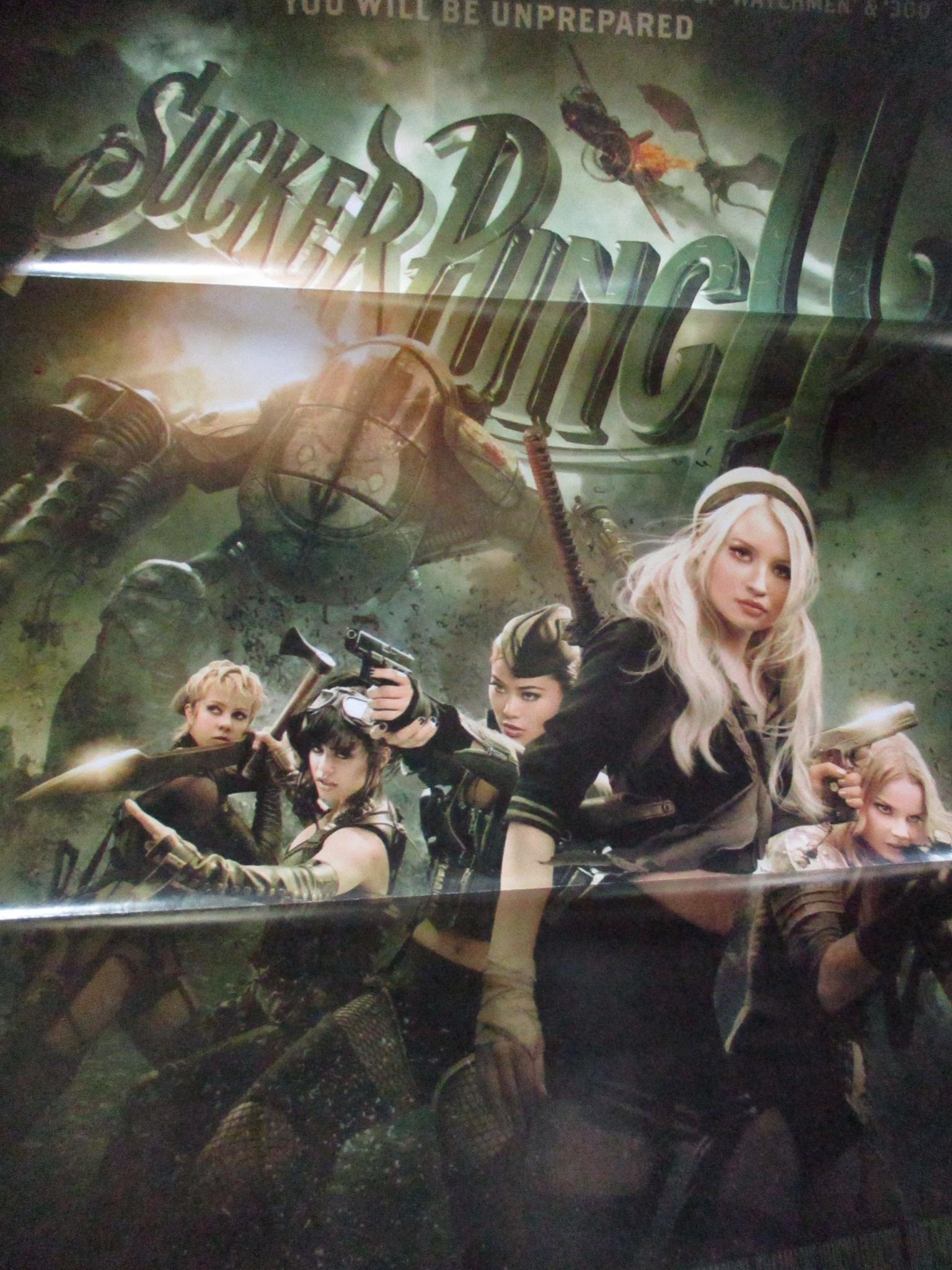 นิตยสารSTARPICS สตาร์พิค SP.795 ปี2554 ปก SUCKER PUNCH มีโปสเตอร์ในเล่ม