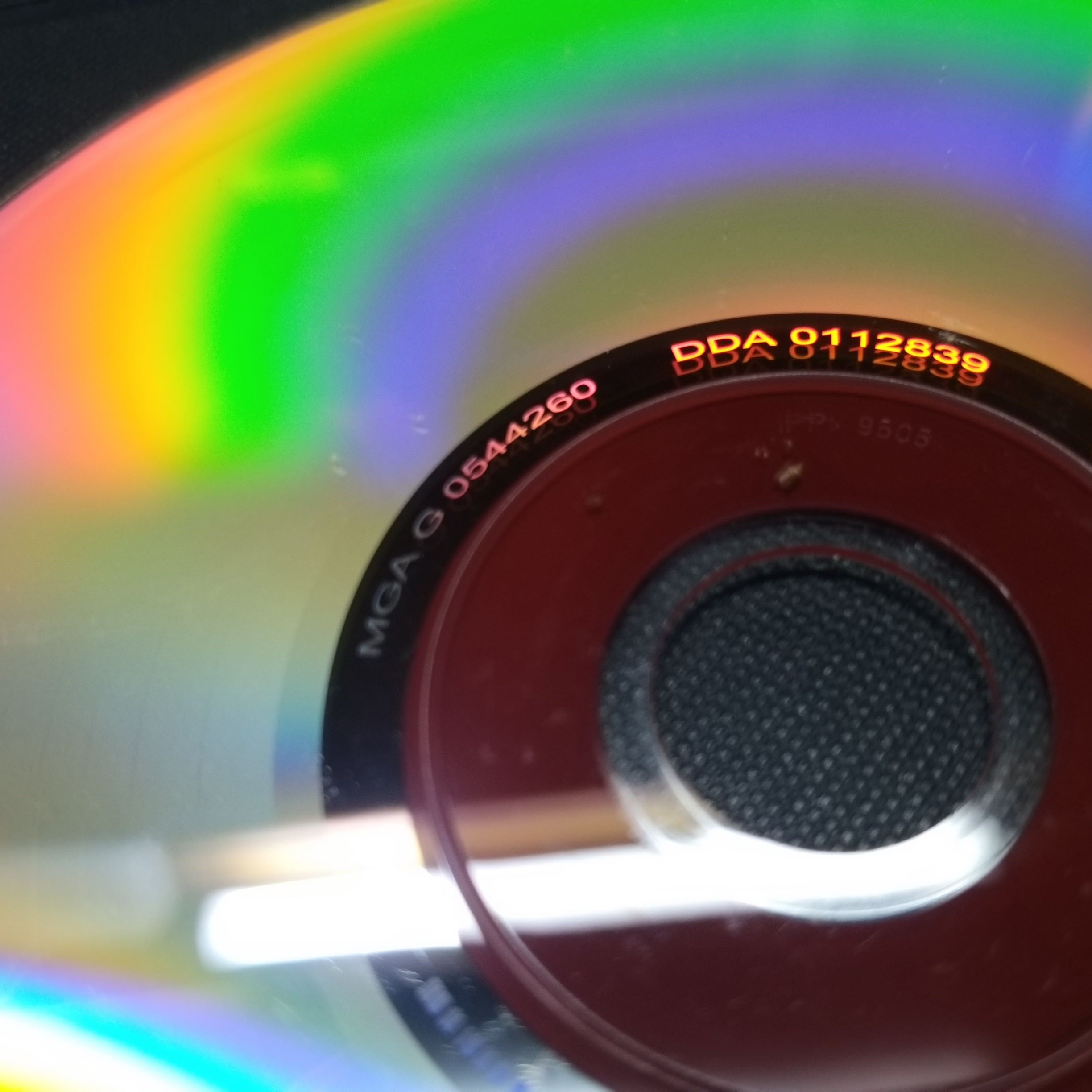 ซีดีเพลงไทยสากล เพลงไทยสากล เชษฐา ยารสเอก อัลบั้ม THE FLAME บรรจุ10เพลง // ปกเจาะ แผ่นสวย มีรอยเล็กน้อย