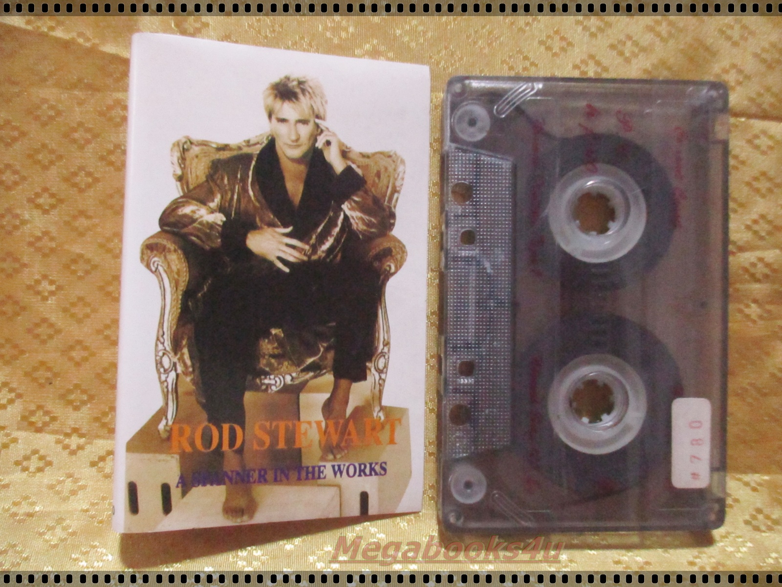 เทปเพลงสากล ROD STEWART อัลบั้ม A SPANNER IN THE WORKS