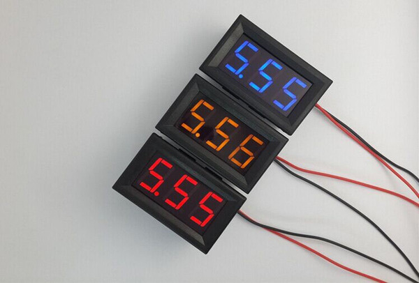 LED 0.56 Voltage Meter Mini Digital Voltmeter DC 5-28V สีน้ำเงิน