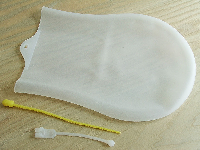 ถุงซิลิโคนนวดแป้ง