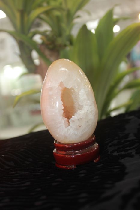 อาเกตจีโอด ( Agate Geode )ทรงไข่