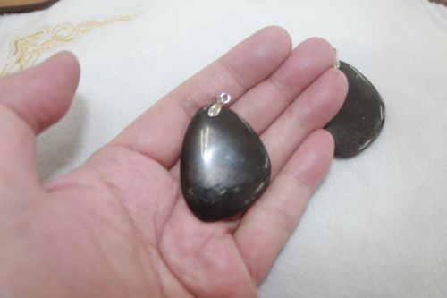 จี้หินชุนไก๊ด์ (Shungite)