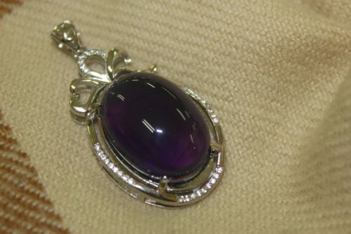 จี้อเมทิสต์ (Amethyst Pendant)
