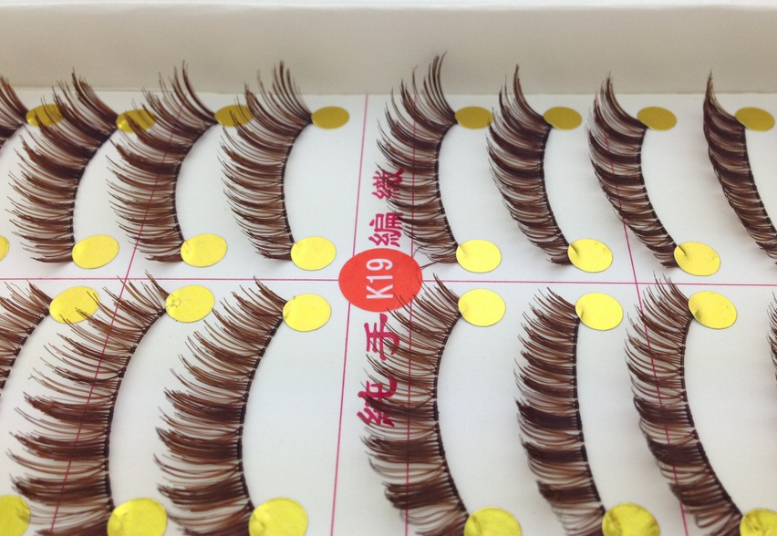 V-K19 ขนตาปลอม(ราคาส่ง)สีน้ำตาล ขั้นต่ำ 15 เเพ็ค คละเเบบได้