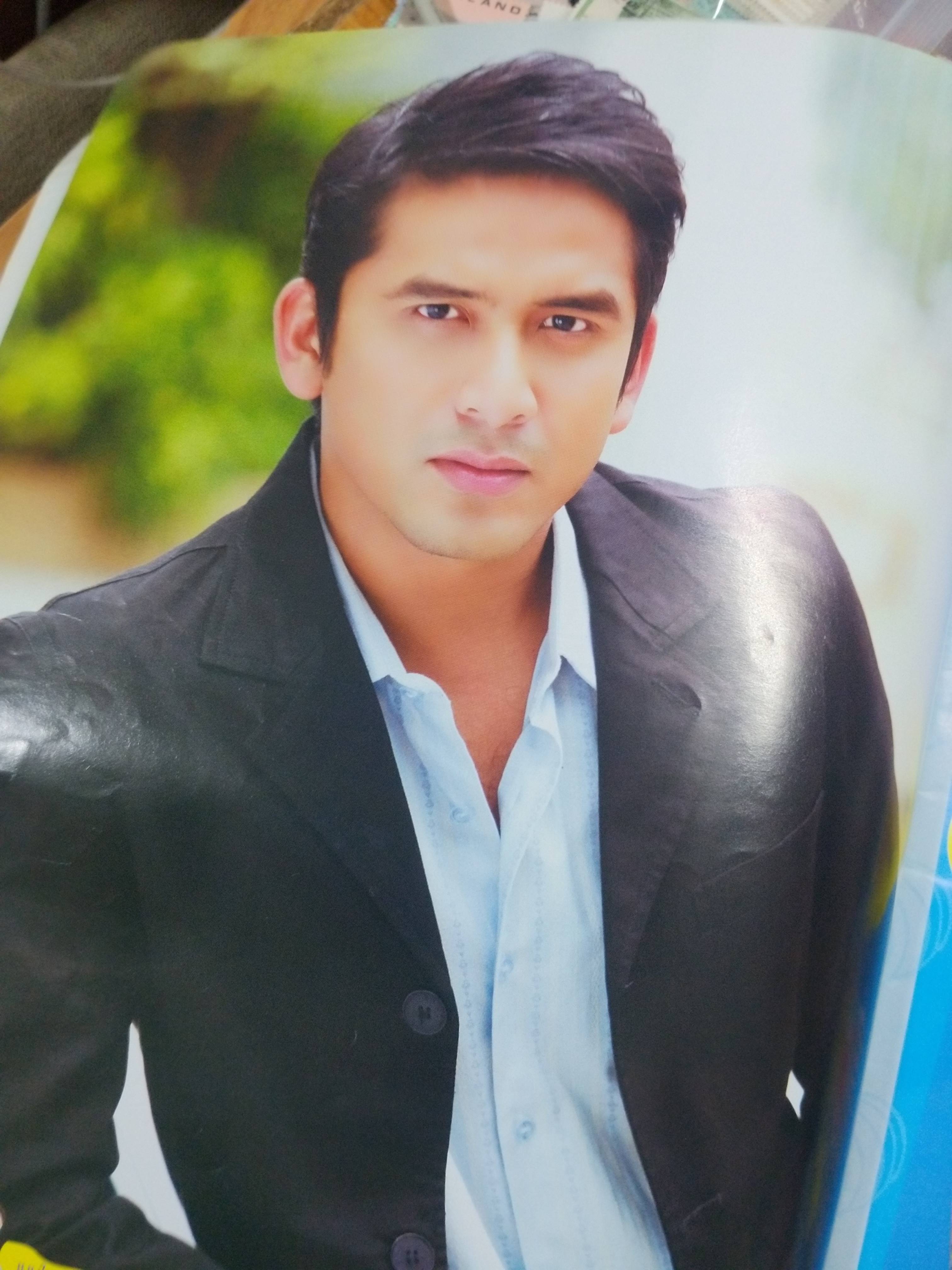 นิตยสารเรื่องย่อละครโทรทัศน์ เงื่อนริษยา โดย ไปรยา สวนดอกไม้ ณัฐวุฒิ สกิดใจ ปี2550/ ปกมีรอยพับมาก