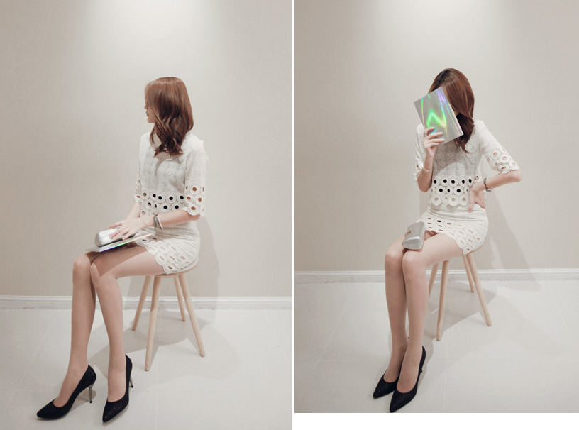 ***หมดค่ะ***เสื้อลูกไม้คอกลมสีครีมแขนสั้นแต่งวงกลมรอบแขน ใส่พร้อมกับกระโปรงทรงเอฉลุลายวงกลมที่ชายกระโปรง สวยเหมือนแบบ 100%