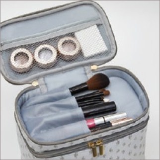 ❌เลิกจำหน่าย❌ (มีกล่อง) IENA กระเป๋าใส่เครื่องสำอาง 2 ชั้น สามารถเก็บเครื่องสำอางที่คุณใช้ทุกวัน