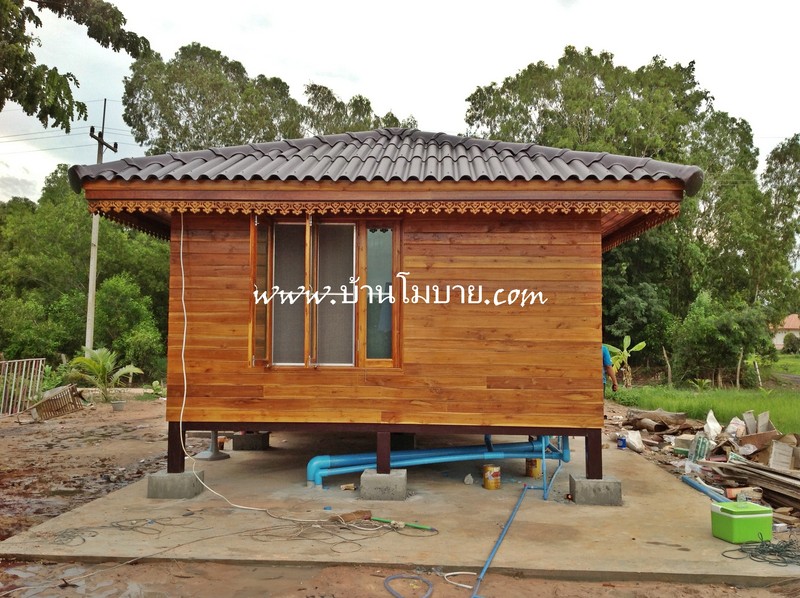 บ้านไม้สัก ขนาด 4*6 เมตร ประตูสไลด์ ทุกบาน (1 ห้องนอน 1 ห้องน้ำ 1 ห้องนั่งเล่น)