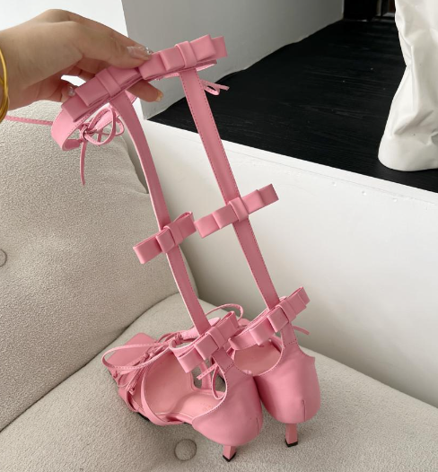 รองเท้าส้นสูงสายรัดขาสีดำ/ขาว/ชมพู/เงิน ไซส์ 35-39