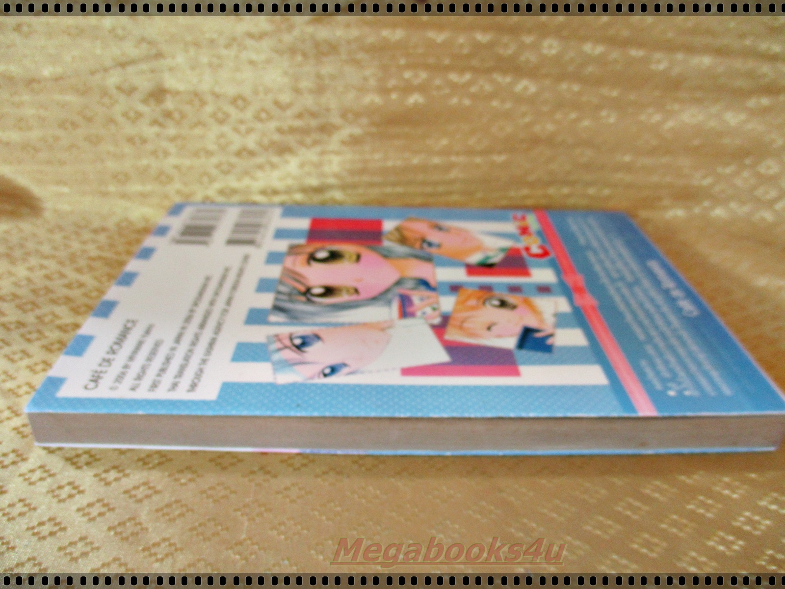 หนังสือการ์ตูน รักหอมหวานร้านหนุ่มหล่อ เล่มเดียวจบ โดย มิยาวากิ ยูกิโนะ สนพ.บงกช