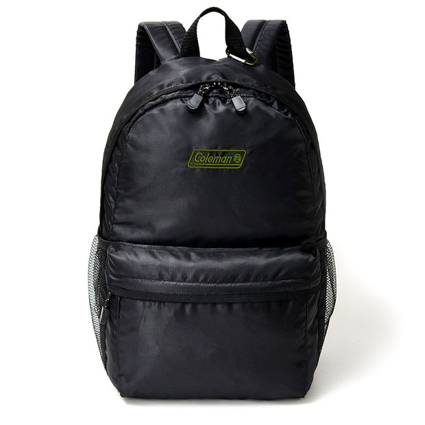Coleman BRAND BOOK MOSS GREEN ver กระเป๋าเป้ใบใหญ่ ปักโลโก้แบรนด์ "Coleman" สีเขียว บนผ้าสีดำ