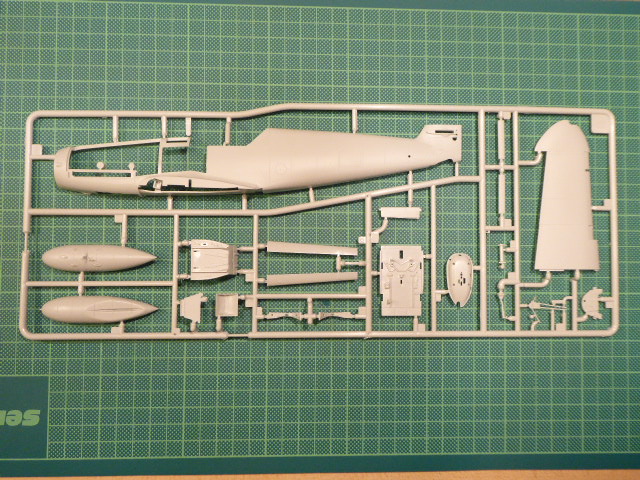 1/32 MESSERSCHMITT BF 109 G-2/G-4