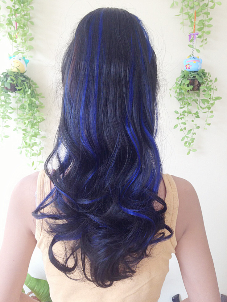 K309 หางม้า เเบบผูก ไฮไลท์สีน้ำเงิน ทรงผมสวยดูเป็นธรรมชาติคะ