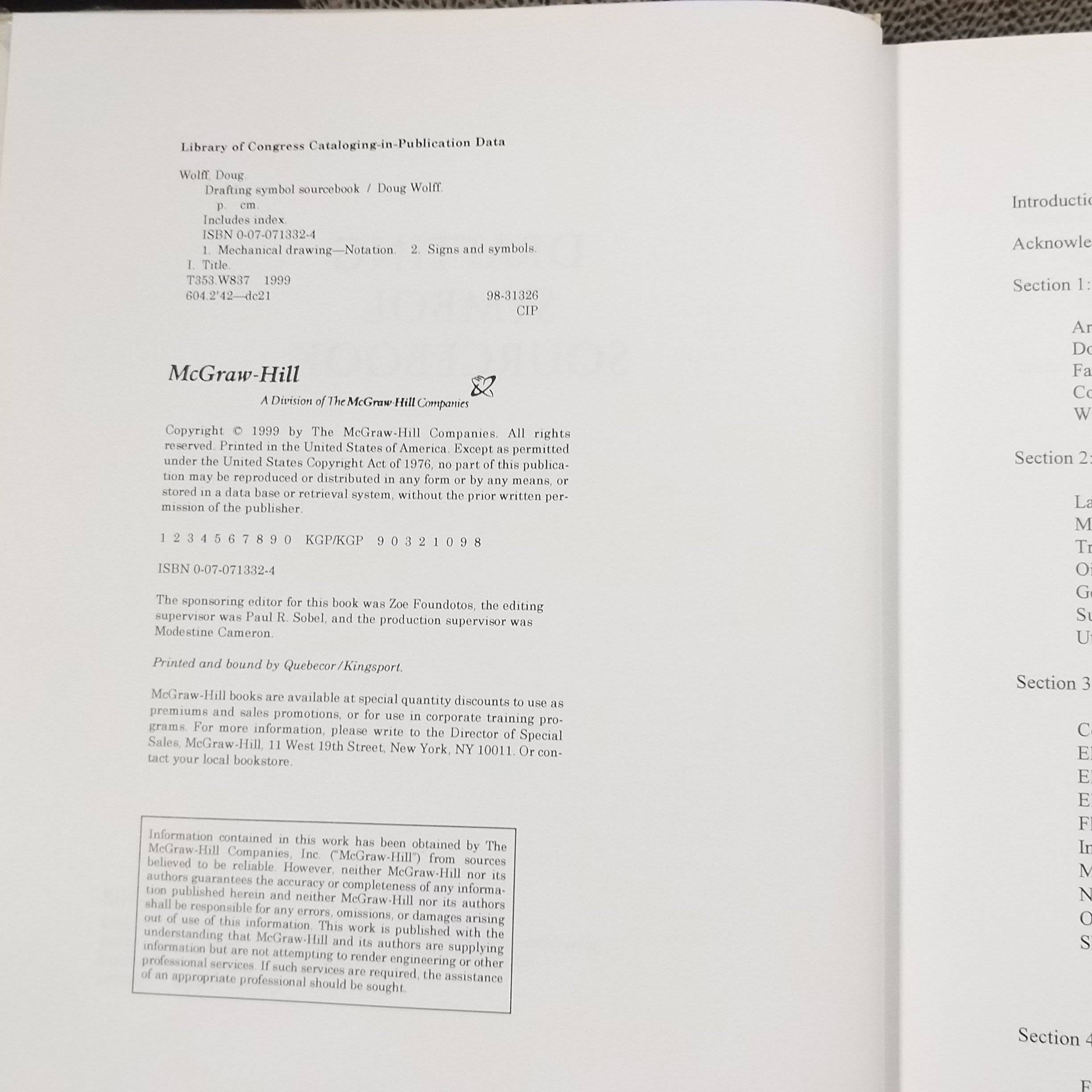 หนังสือ Drafting Symbol Sourcebook - Doug Wolff / สัญลักษณ์ที่ใช้ในการเขียนและอ่านแบบ กว่า 1600 แบบ