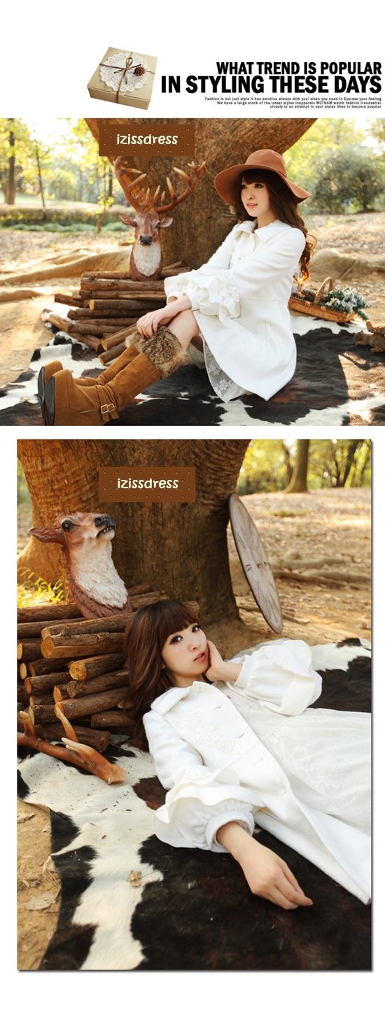 ***พร้อมส่งไซส์ XS จร้า มีจำนวนจำกัดนะคะ**เสื้อโค้ทกันหนาวสีขาวแขนยาวมีระบายรอบข้อมือ ติดกระดุมดอกกุหลาบด้านหน้า พร้อมประดับดอกกุหลาบสีขาวช่วงหน้าอก สวยหวานเหมือนแบบค่ะ