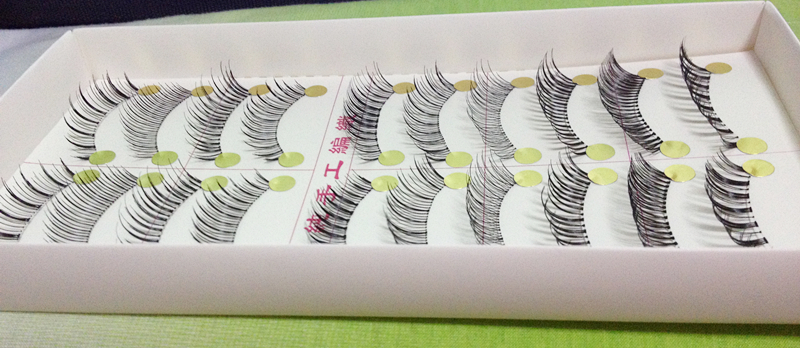 MIX-1# ขนตามิก (ขายปลีก) มี 10 คู่ 10 รุ่น (มีเปลี่ยนเเบบบางคู่บ้าง)