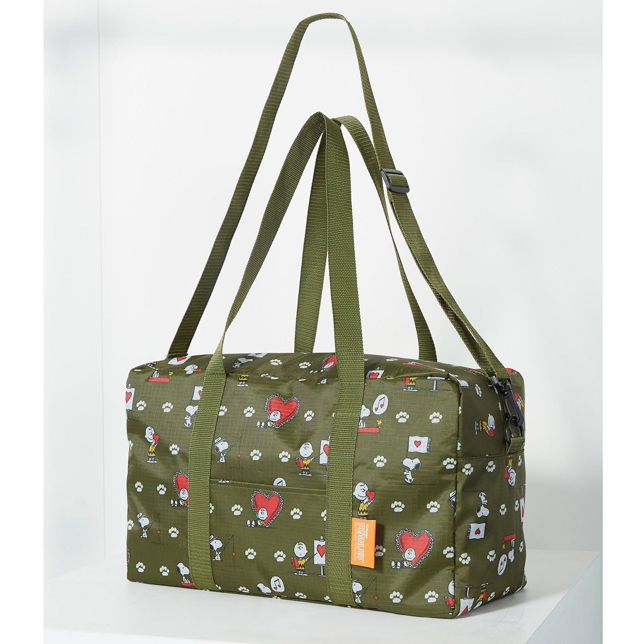SNOOPY 2WAY กระเป๋าเดินทางขนาดใหญ่สีเขียวมะกอก ลายชาร์ลีบราวน์และสนูปปี้