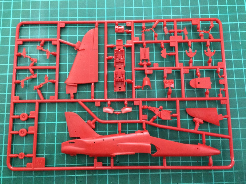 1/72 BAE HAWK T.1 RED ARROWS