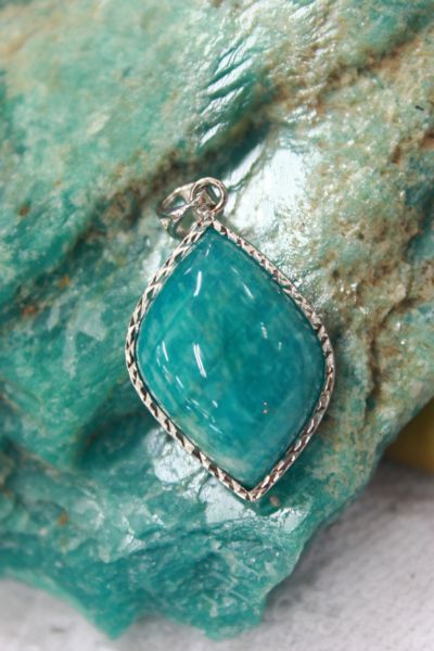 จี้อมาซอนไนต์ ( Amazonite )