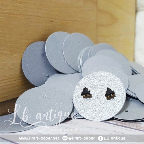 ป้ายต่างหู แป้นต่างหูกระดาษ กระดาษรองต่างหู สีเทาเงินเมทัลลิค