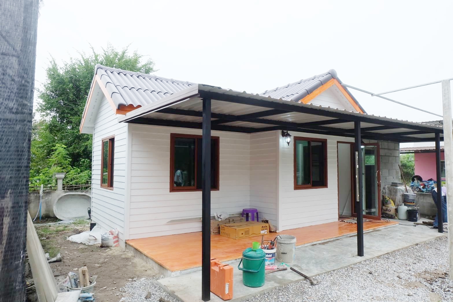 บ้านน็อกดาวน์โครงสร้างเหล็ก ขนาด พื้นที่ใช้สอย ภายในบ้าน 21 ตาราง เมตร 1ห้องนอน 1ห้องโถง 1ห้องรับแขก