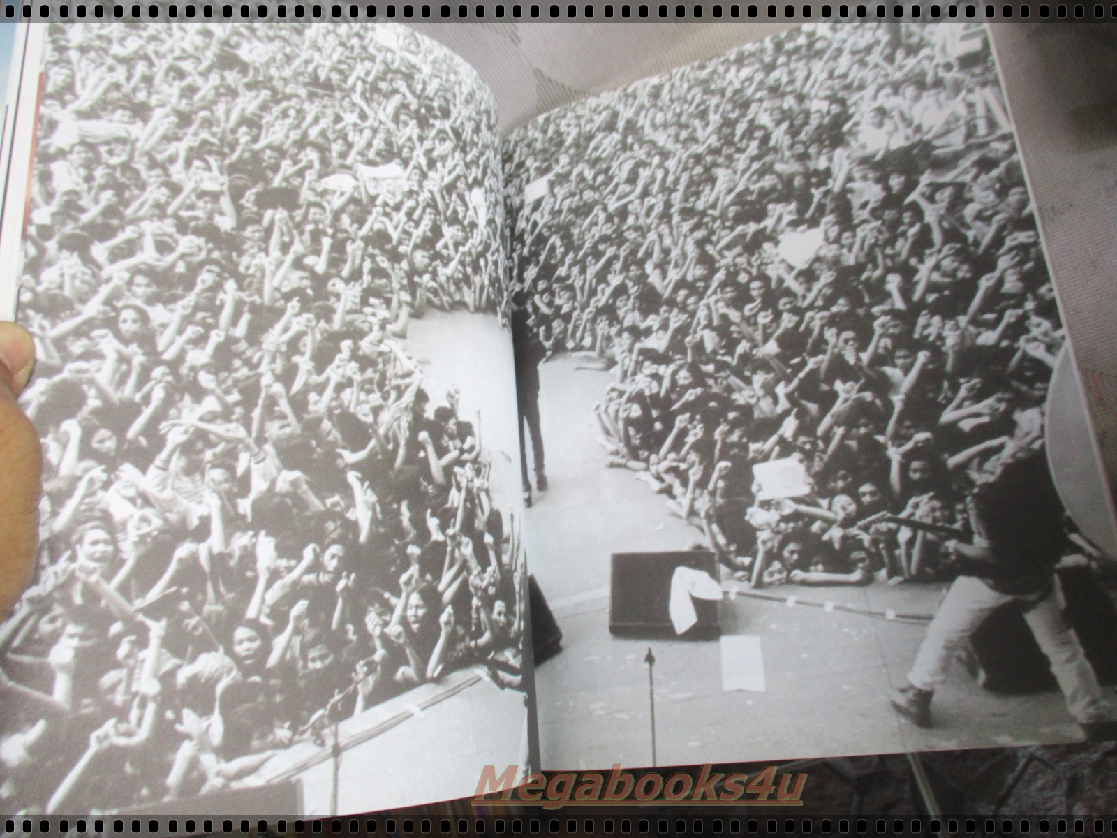 นิตยสารA DAY ฉบับ MICRO IN A DAY หนุ่ย อำพล วงไมโคร DEC.2003