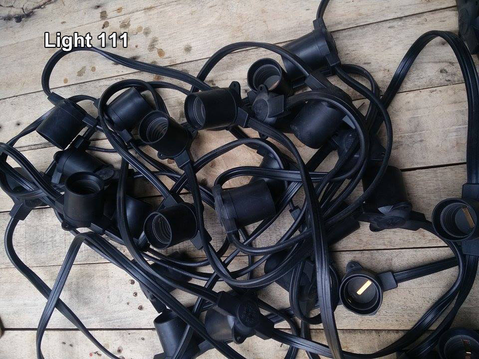 สายไฟพร้อมขั้วหลอดปิงปอง E27 (1 เมตร มี 3 ขั้ว) ( ราคา / 10 เมตร) สายสีดำ