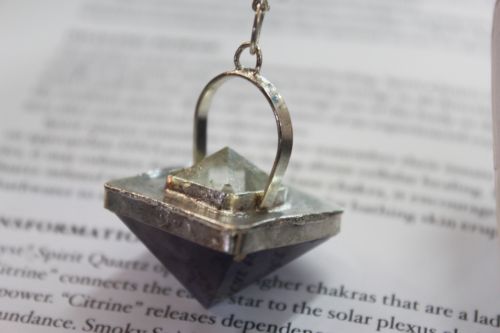 เพนดูลั่มปิรามิด (Pyramis Pendulum )