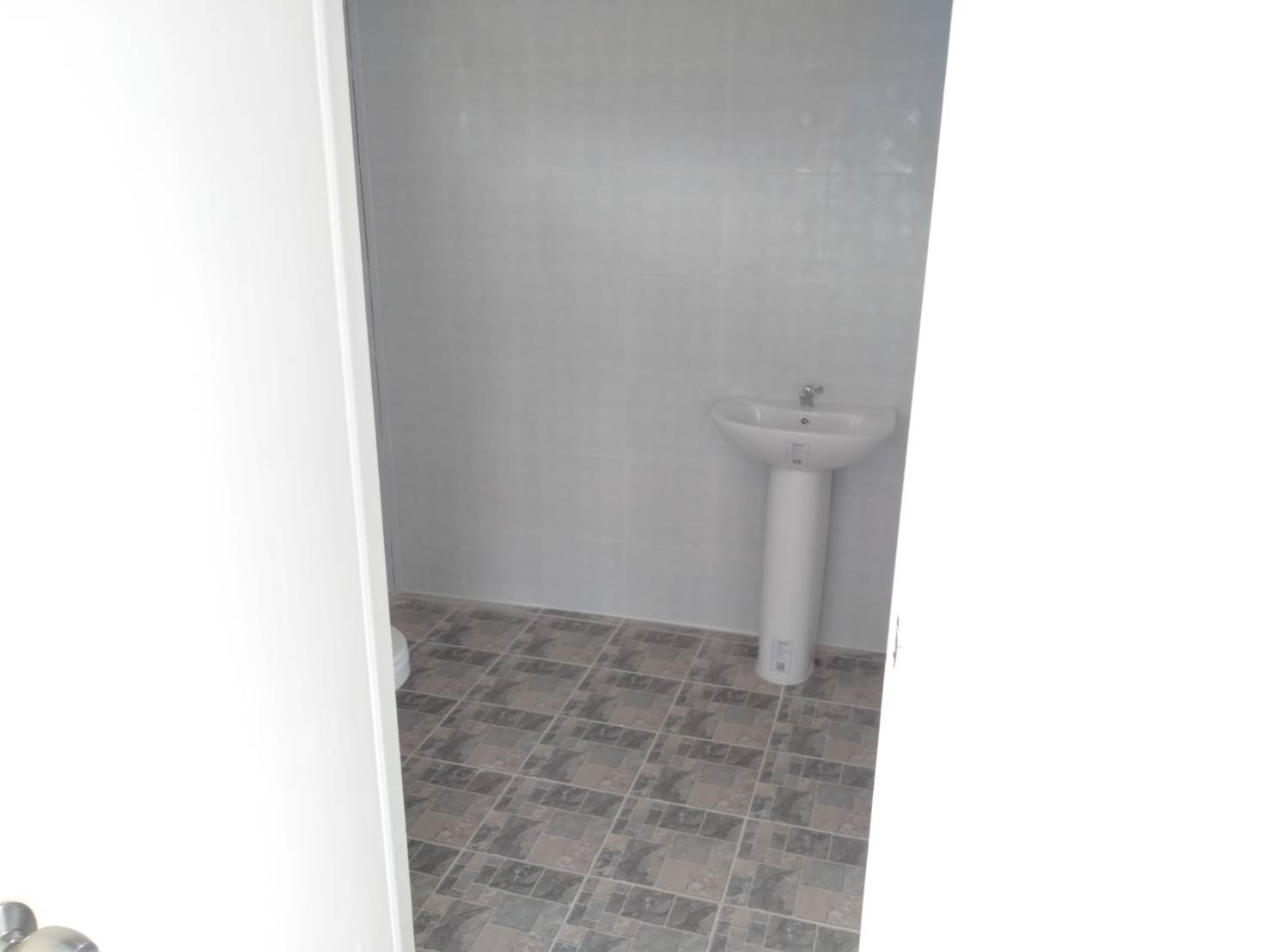 บ้านน็อกดาวน์โครงสร้างเหล็ก ขนาด 4*6 เมตร พร้อมระเบียง ขนาด 2*3 เมตร