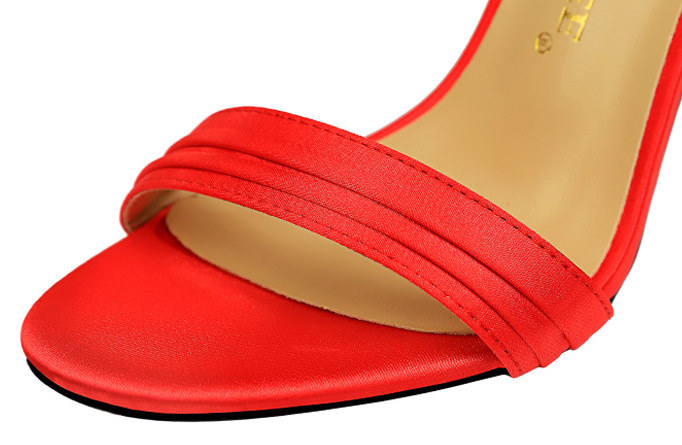 รองเท้าส้นสูงงานซาติน ไซต์ 34-40 สีดำ/แดง/เทา/เขียว/น้ำเงิน