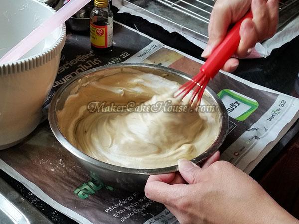 สูตรและวิธีทำเค้กกาแฟหน้านิ่ม 16