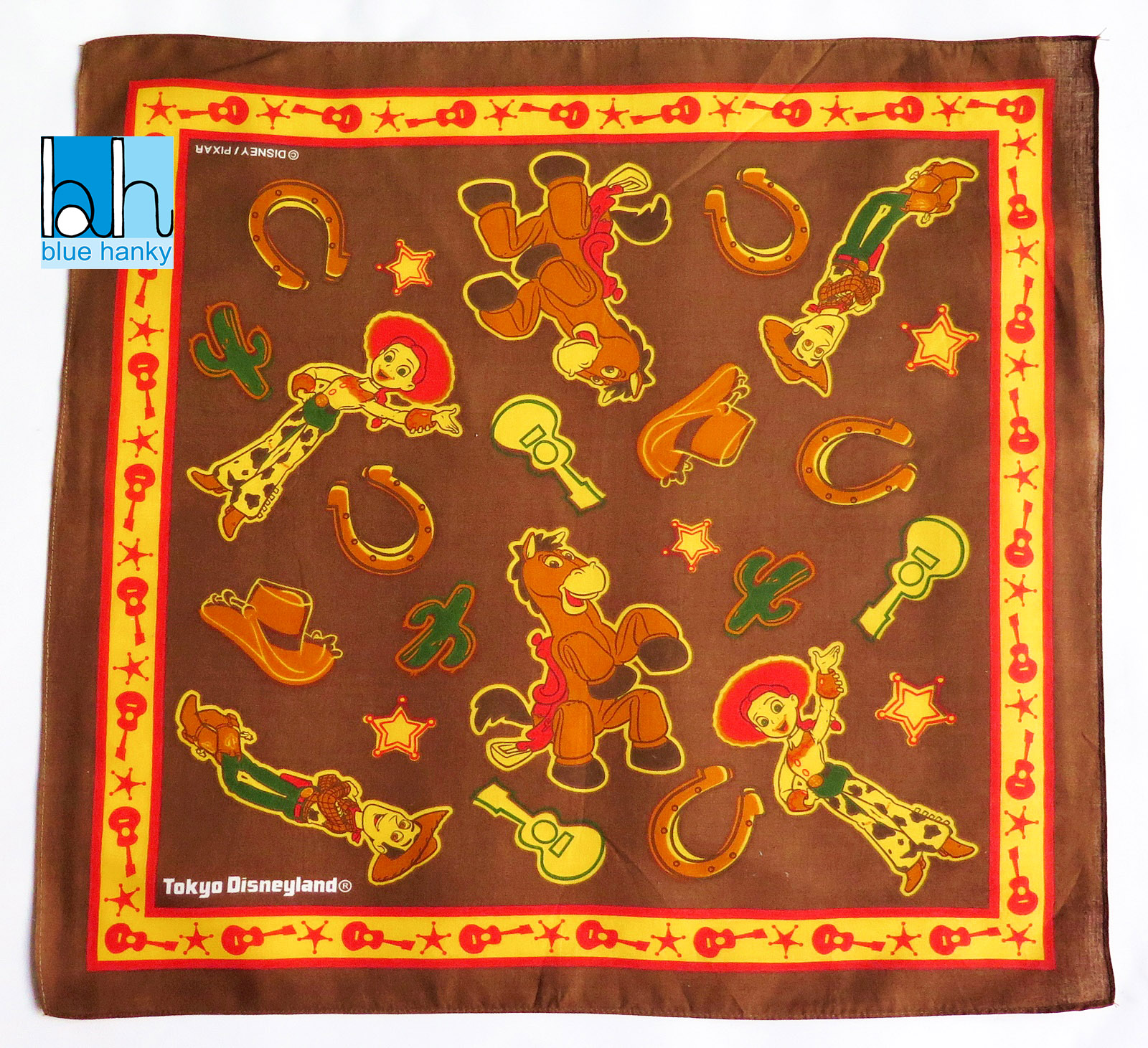 #282 21" Tokyo Disneyland ผ้าเช็ดหน้ามือ2 สภาพดี ผ้าเช็ดหน้าผืนใหญ่