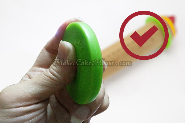 ไม้นวดแป้งปรับความหนาด้วยวงแหวน