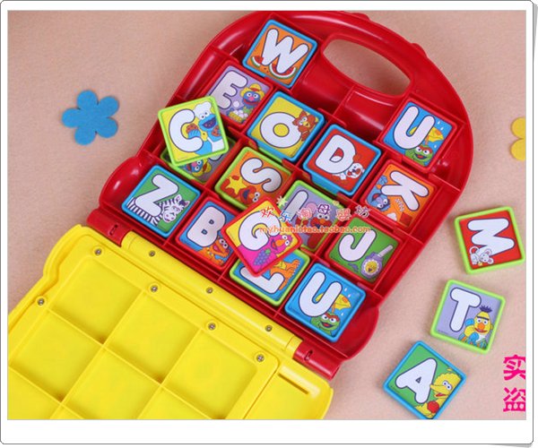 ของเล่นเสริมพัฒนาการเด็ก Sesame Street ABC Desk ยี่ห้อ: Fisher-Price