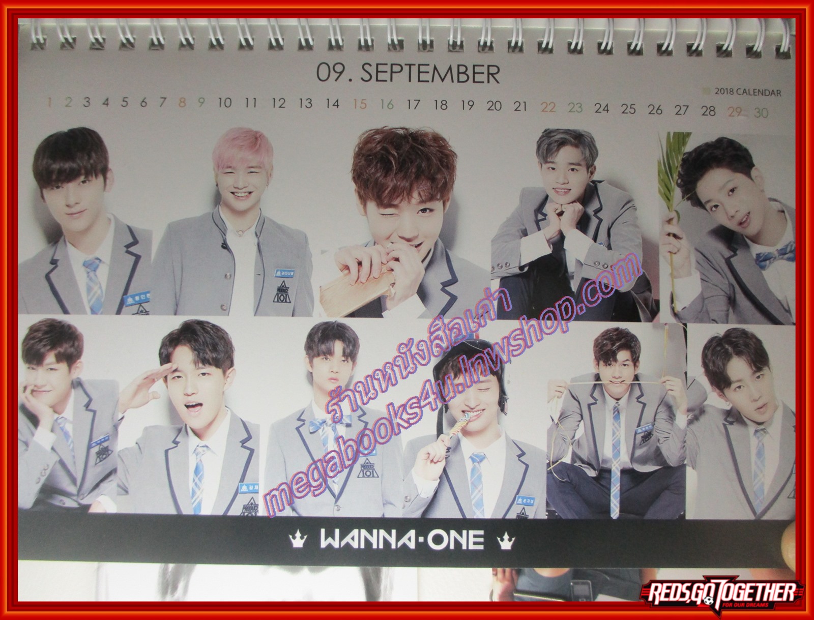 ปฏิทินดาราเกาหลี WANNA-ONE ปี 2018 2019 มีรอยขีดเขียน1แผ่น