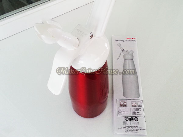 กระบอกทำวิปปิ้งครีม Mosa