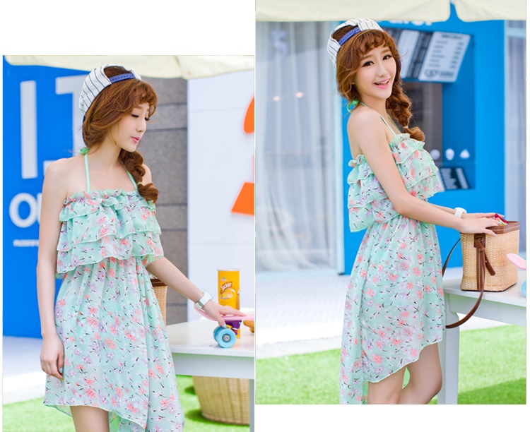 **พร้อมส่ง**ชุดว่ายน้ำ 3 ชิ้น three-pieces สีเขียวสดใสลายดอกไม้ใสได้ 3 สไตล์ แบ่งเป็นบรา+บิกินี่+ชุดคลุมแบบผูกโบว์ด้านหลัง ใส่แบบชุดทูพีชบิกินี่ หรือใส่แบบบรา+ผ้าคลุมบิกินี่ หรือคลุมทั้งชุด ทำให้ดูหวาน ไม่โป๊คร้า สวยน่ารักเหมือนแบบค่ะ