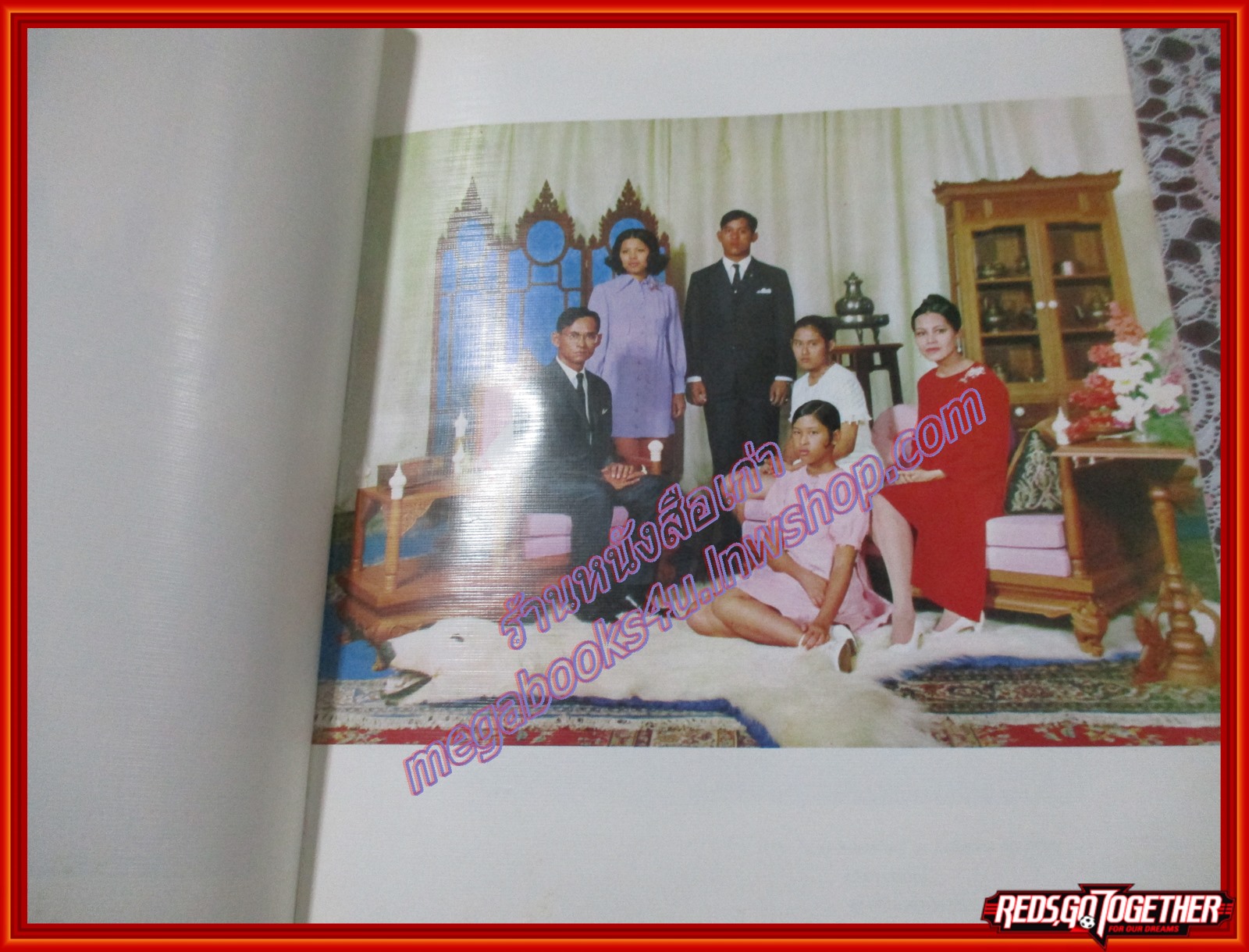 หนังสือ สมเด็จพระบรมราชชนนี THE PRINCESS MOTHER